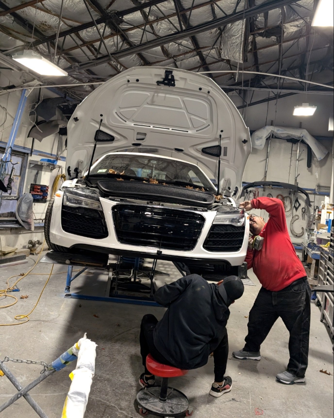 Expert Auto Frame Repair in Newton, MA | SK Auto Body